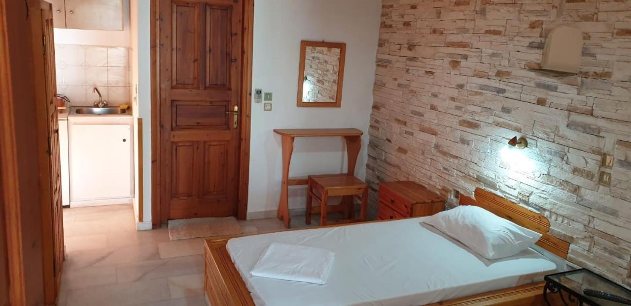 Evi Studios & Apartments Naxos City 외부 사진